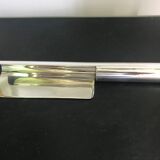 Picks up crumbs silver metal