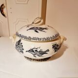 Antique Gien Translucent Porcelain Tureen in Gien Earthenware from 1900