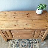 Coffre ancien rustique bois massif