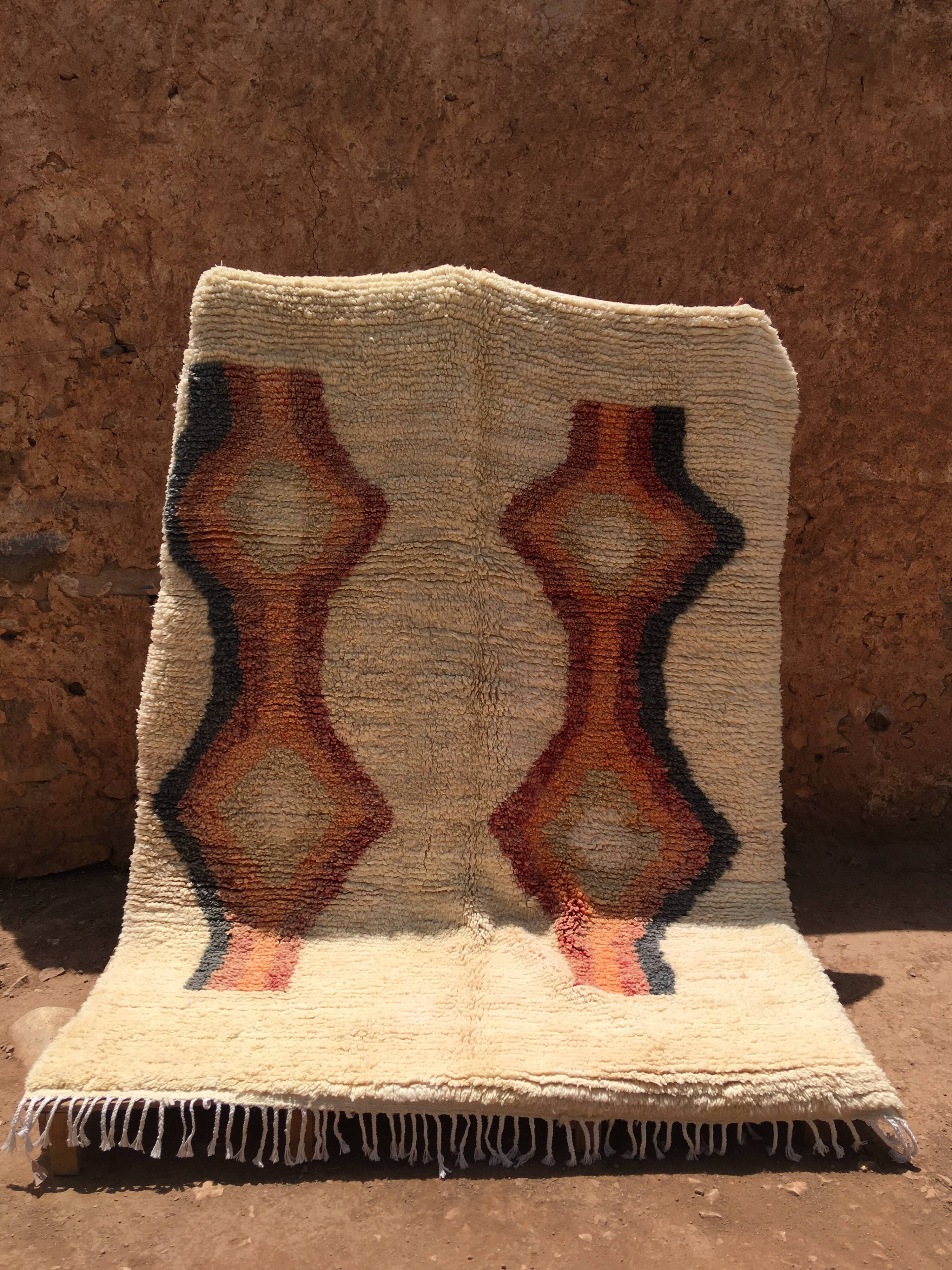 Boujaad Berber rug 260 x 194 cm