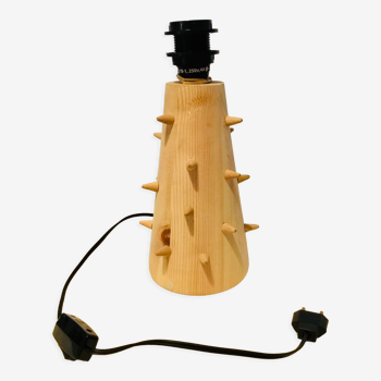 Pied de lampe en bois massif de fabrication artisanale