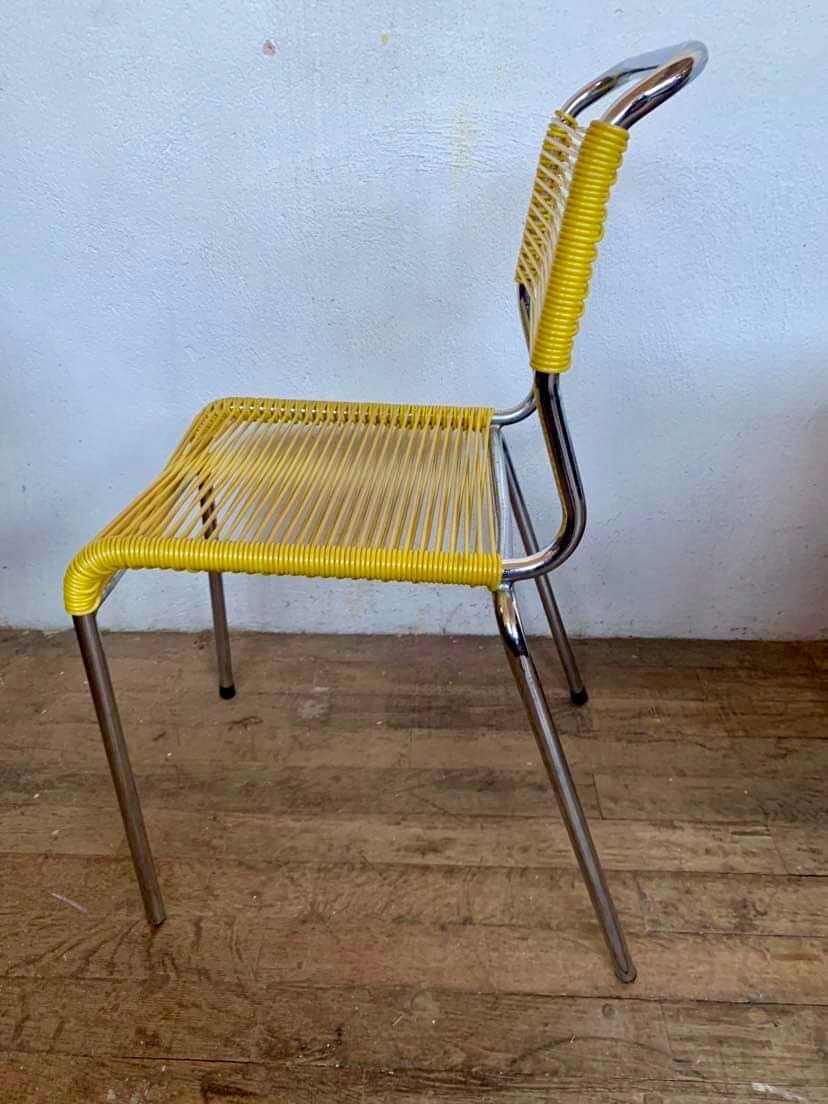Series of 4 vintage chairs scoubidou of the 1950s