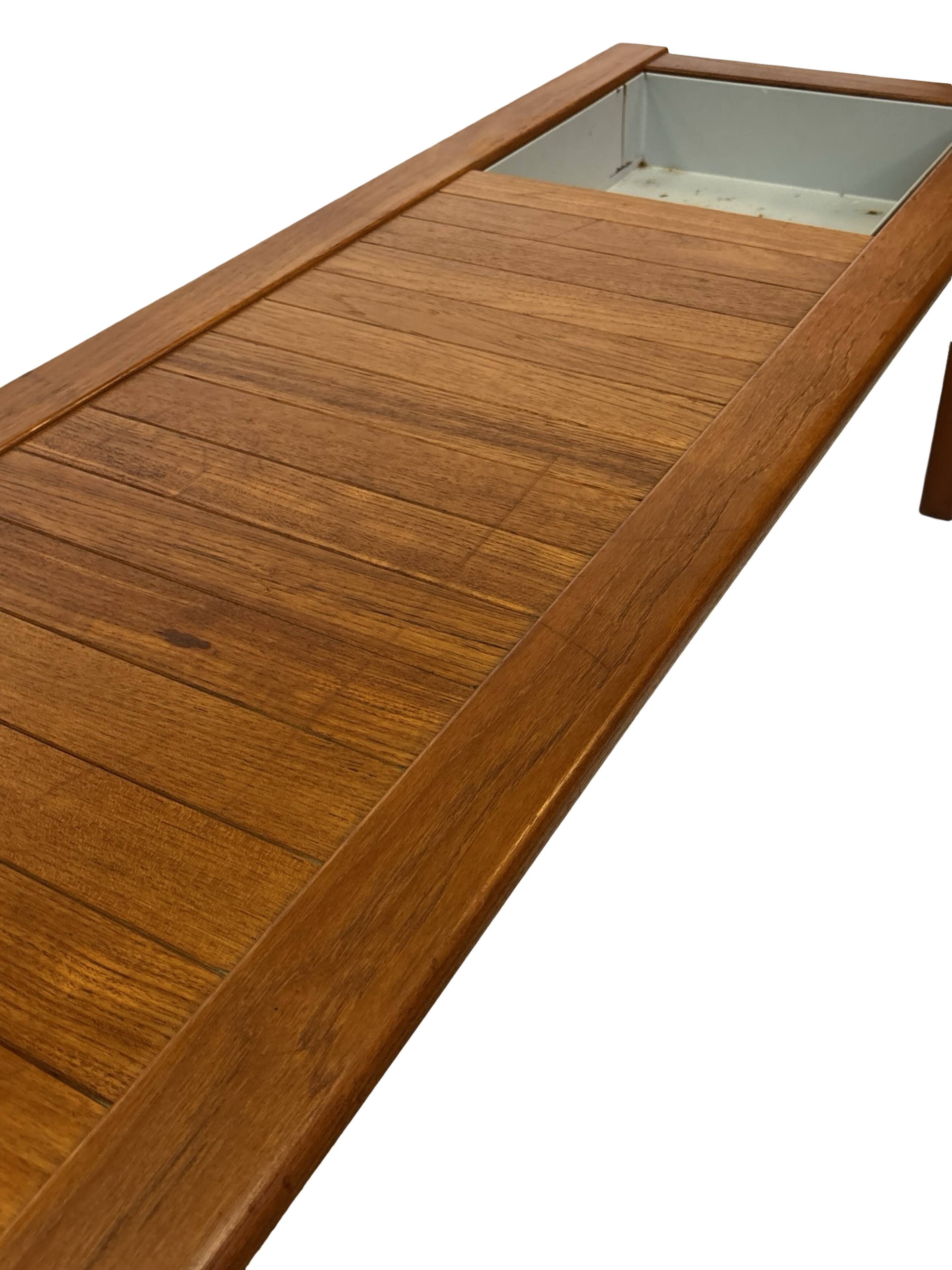 Vintage side table dresser side table plant table 60s