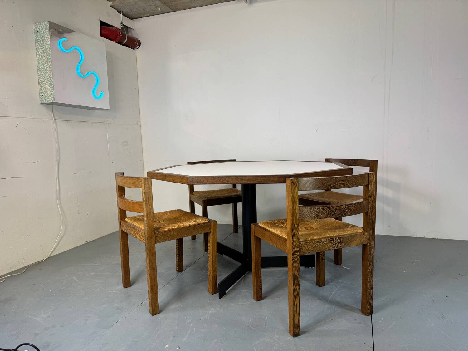 Table et chaises de salle à manger brutalistes de style Mid-Century Modern, en bois de wengé et acier, de Martin Visser.