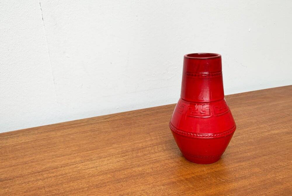 Red Italian ceramic vase from the mid-century by Bitossi, 1960s.