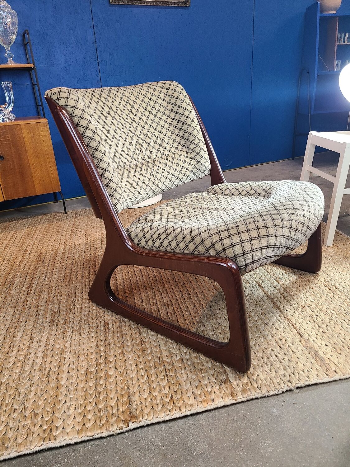 Armchair baumann sled