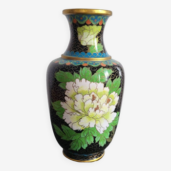Baluster vase in cloisonné enamel, Asia