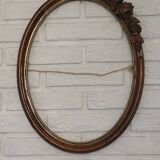 Oval frame