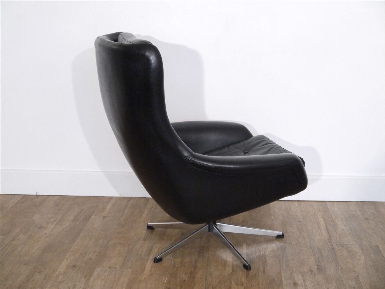 Scandinavian leather armchair 1970