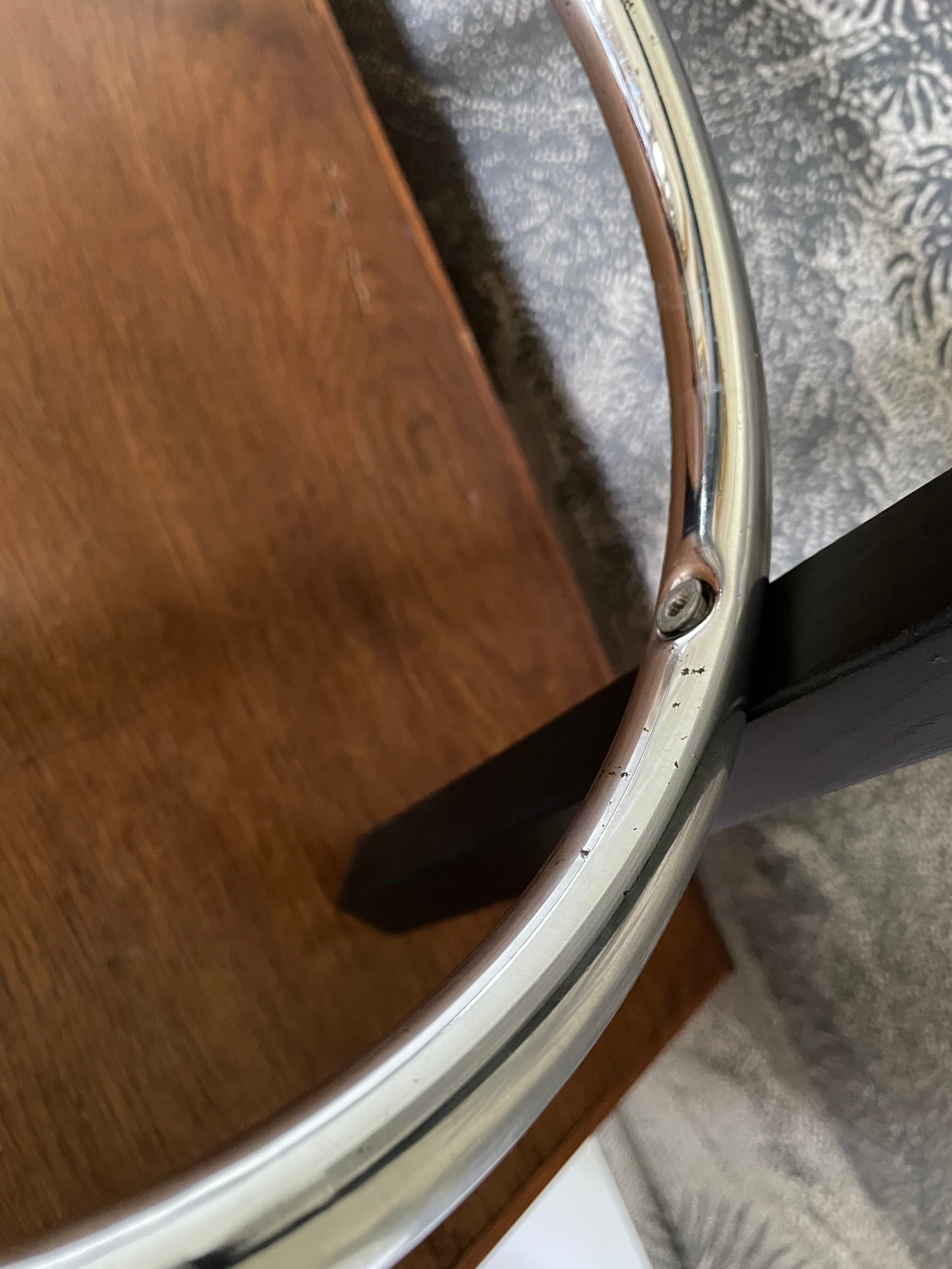 Tabouret à vis