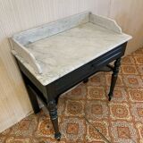 Table de toilette