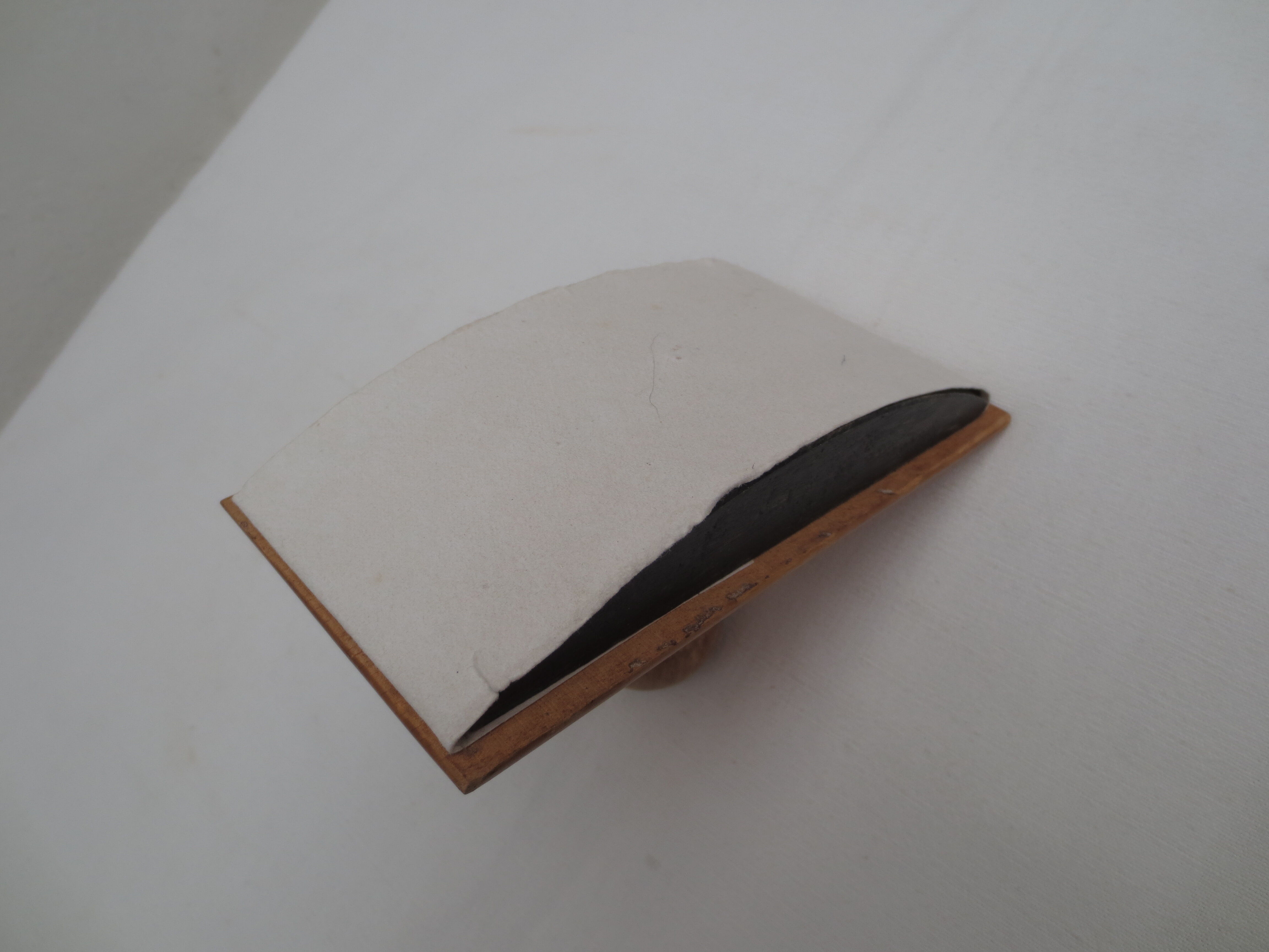 Wooden blotting stamp