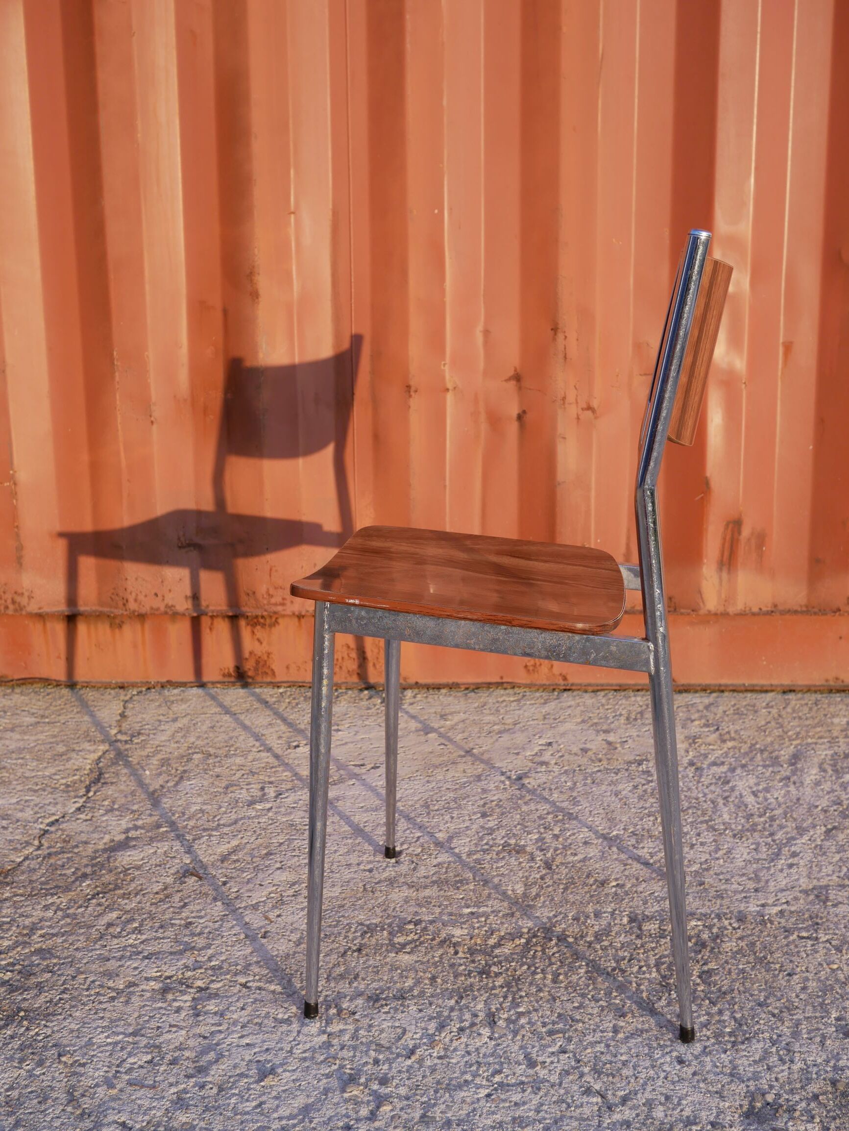 5 chairs vintage wood and metal