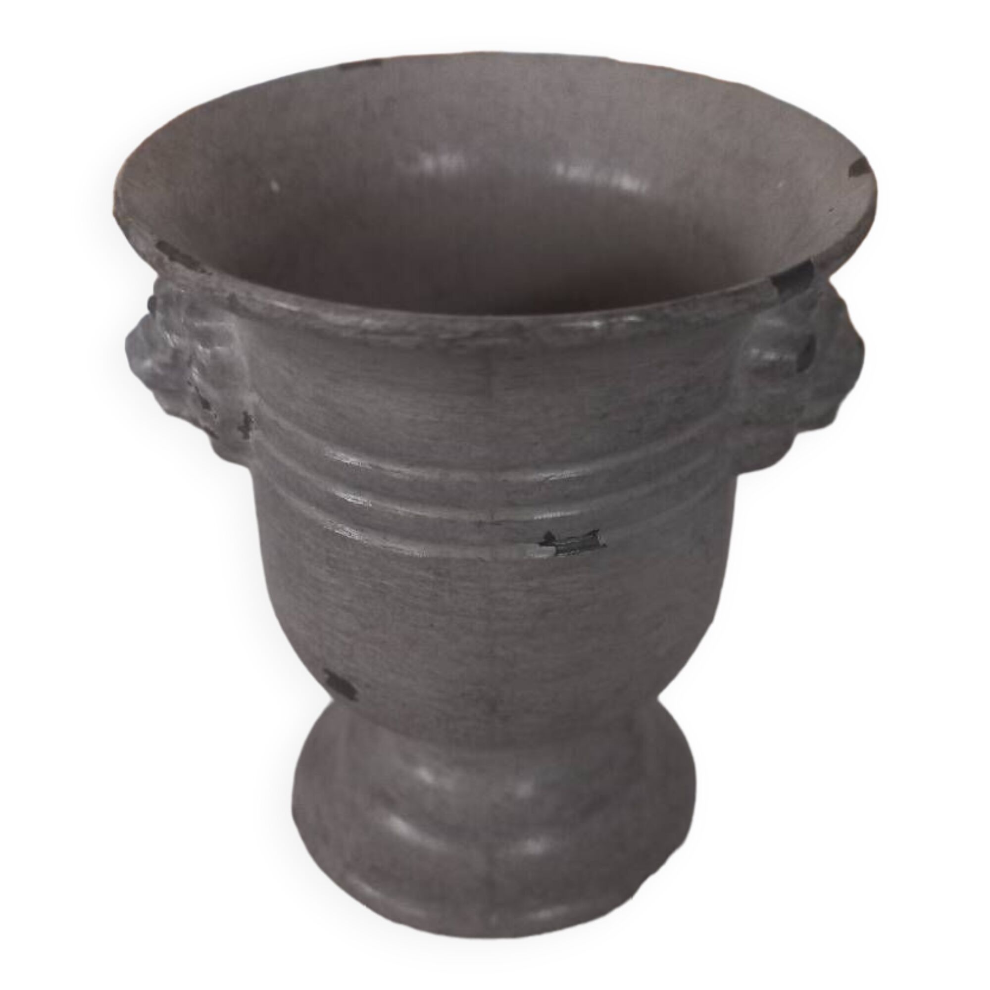 Small Medici lion head vase
