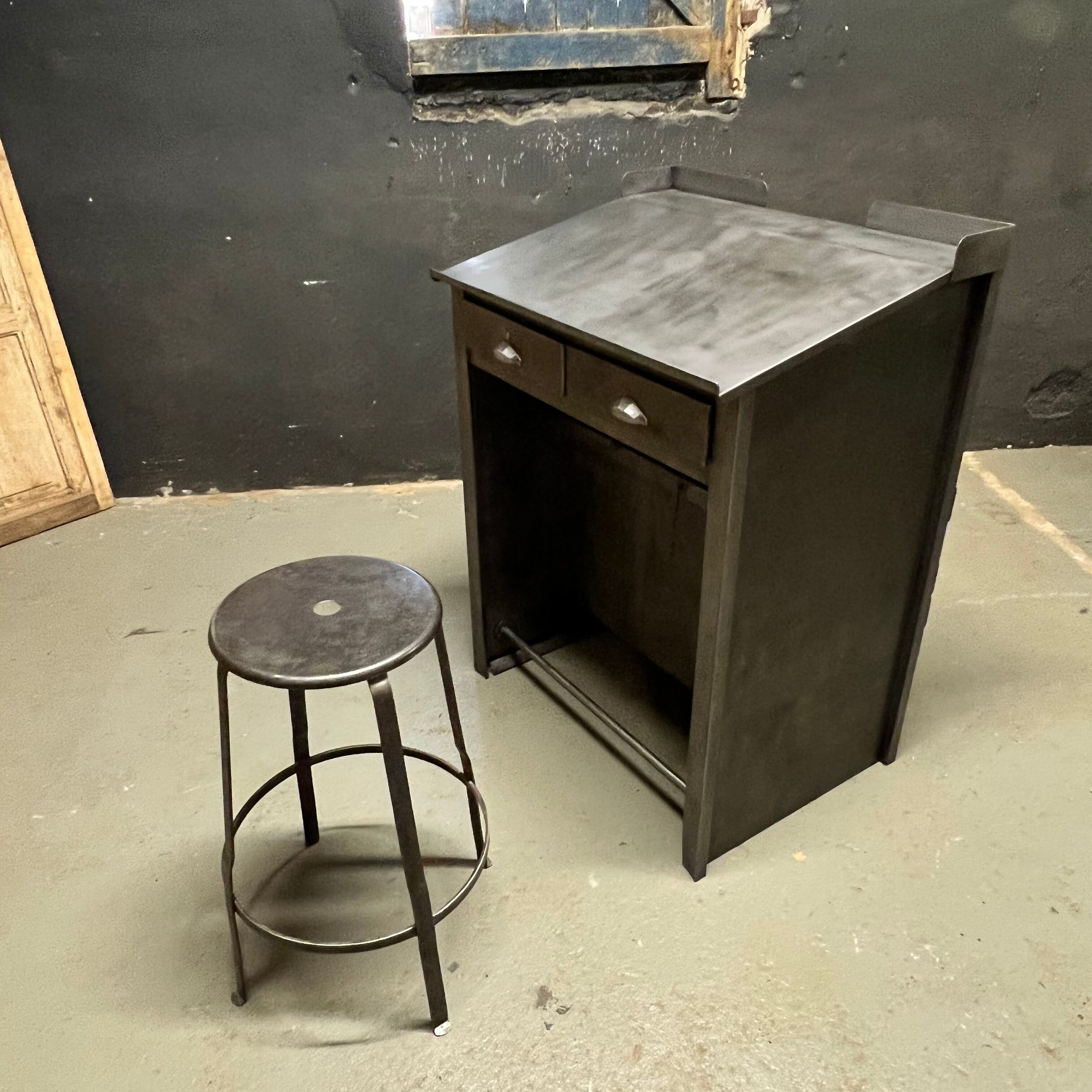 Valentine 1940 industrial paint counter