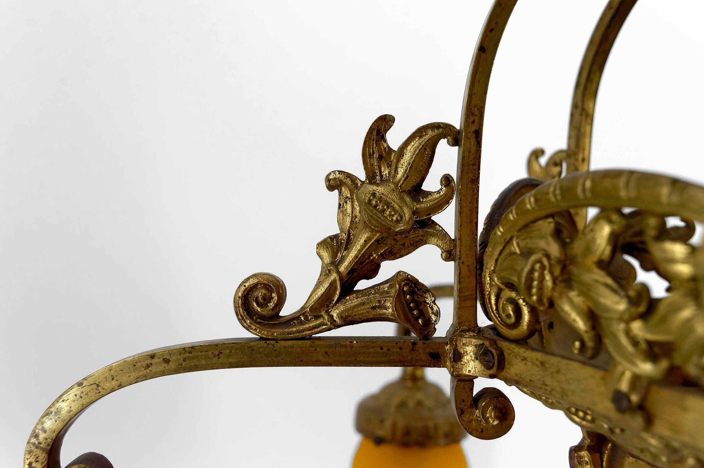 Gilded bronze and blown glass paste chandelier, Muller Frères, Art Deco