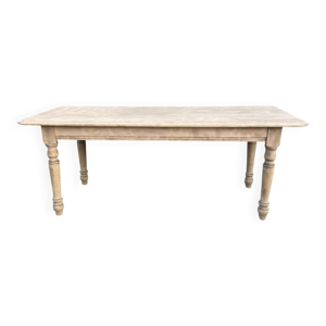 table en bois brut
