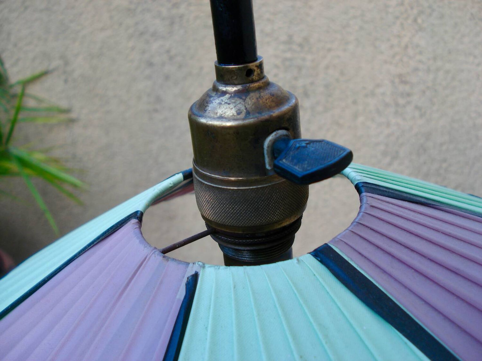 VINTAGE FLOOR LAMP 1960 PURPLE AND GREEN LAMPSHADE