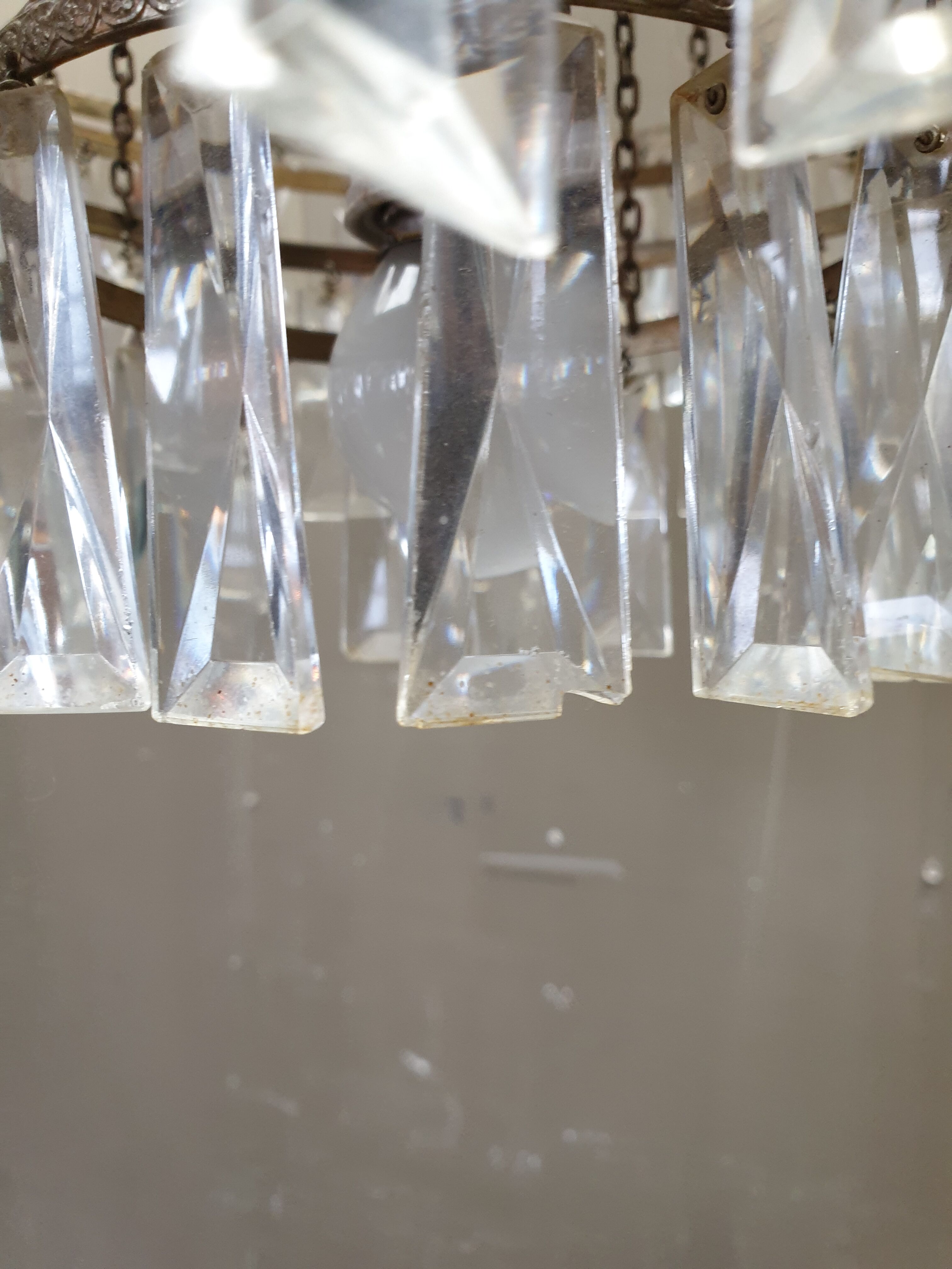 Lustre en verre de cristal en laiton