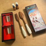 Vintage salad servers with cutlery set