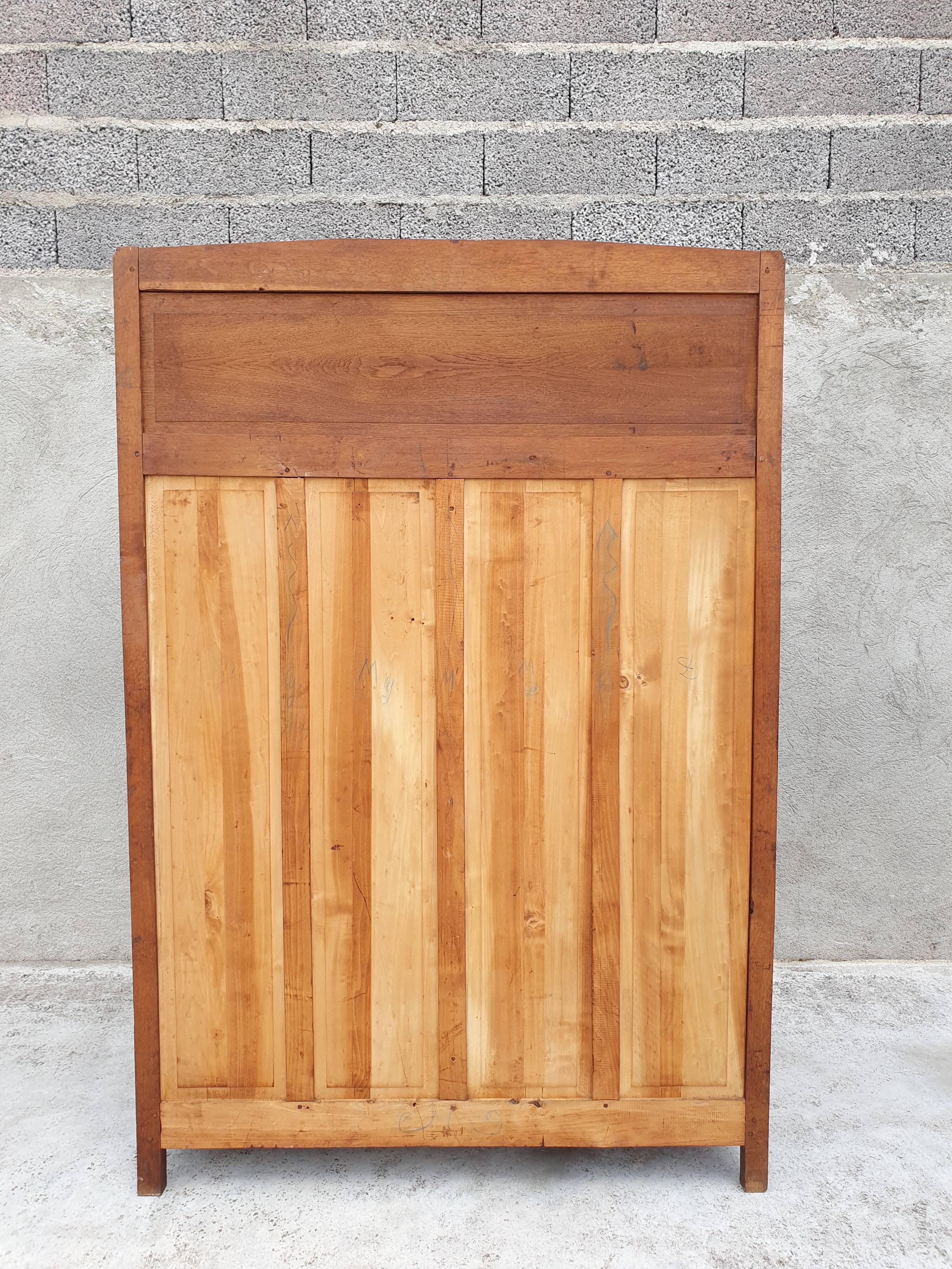 Armoire