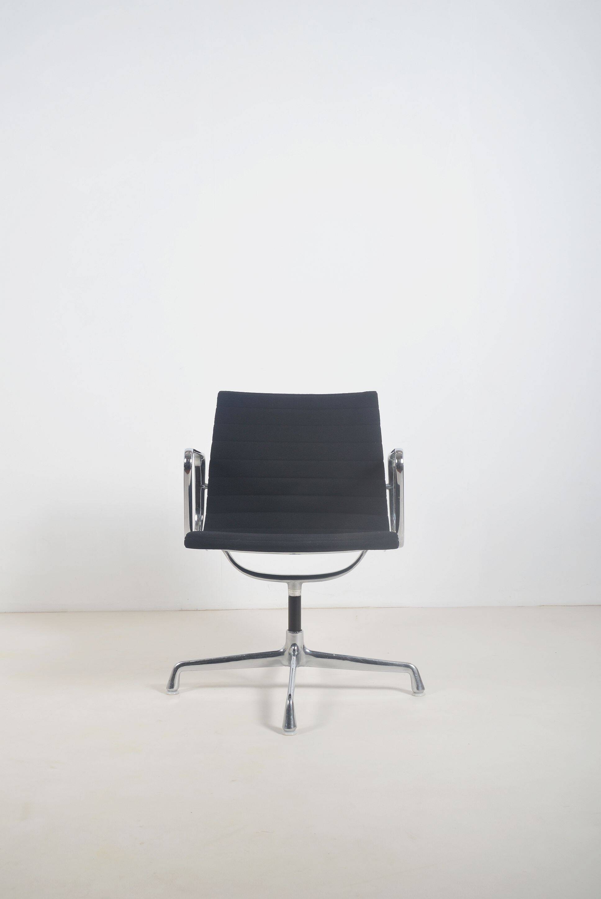Office chair EA108 designed by Charles and Ray Eames for Herman Miller