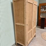 Parisian wardrobe with hanging space (renovated)