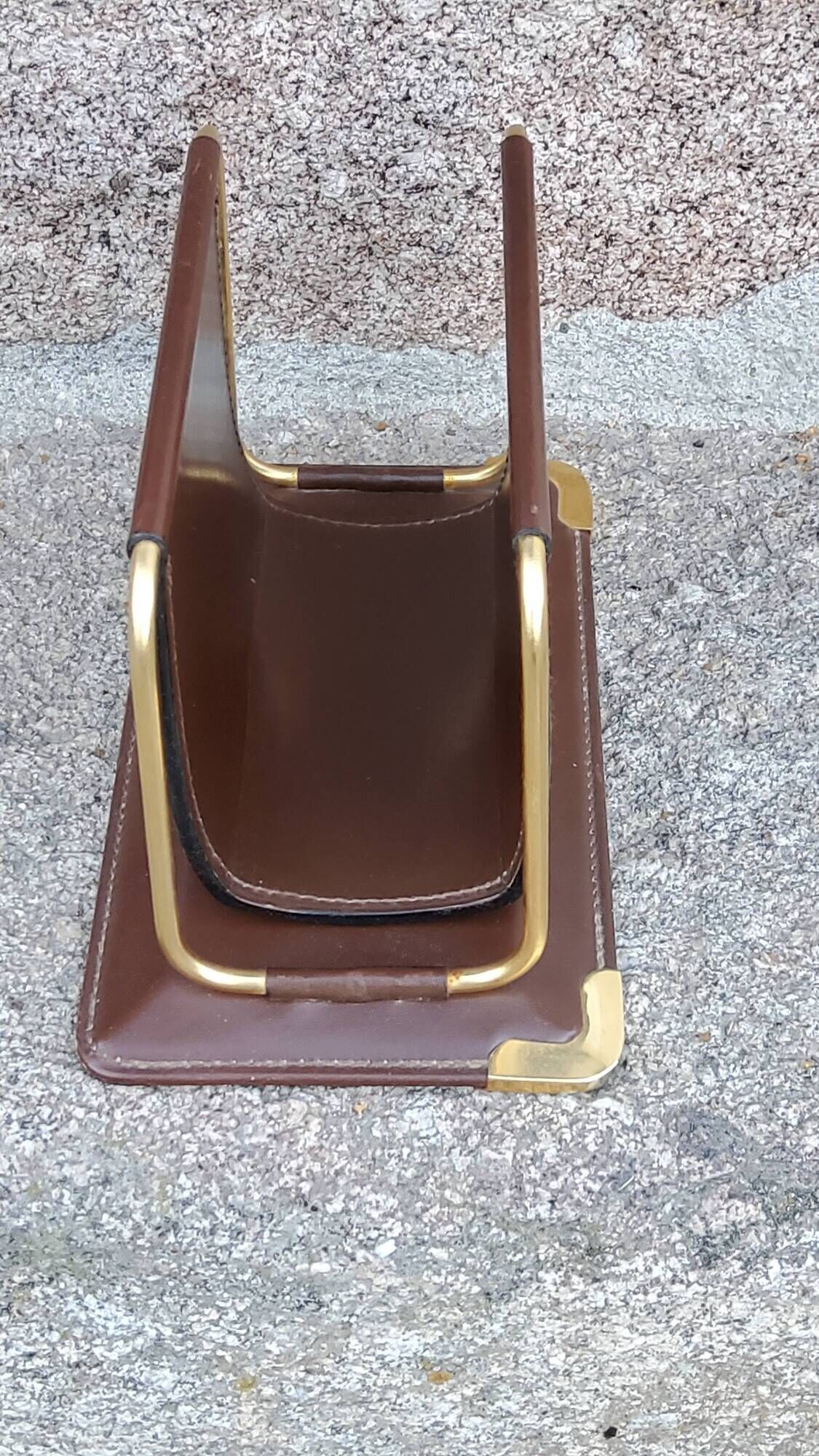 Letter holder in Havana leather and gold metal Longchamp from the 70s