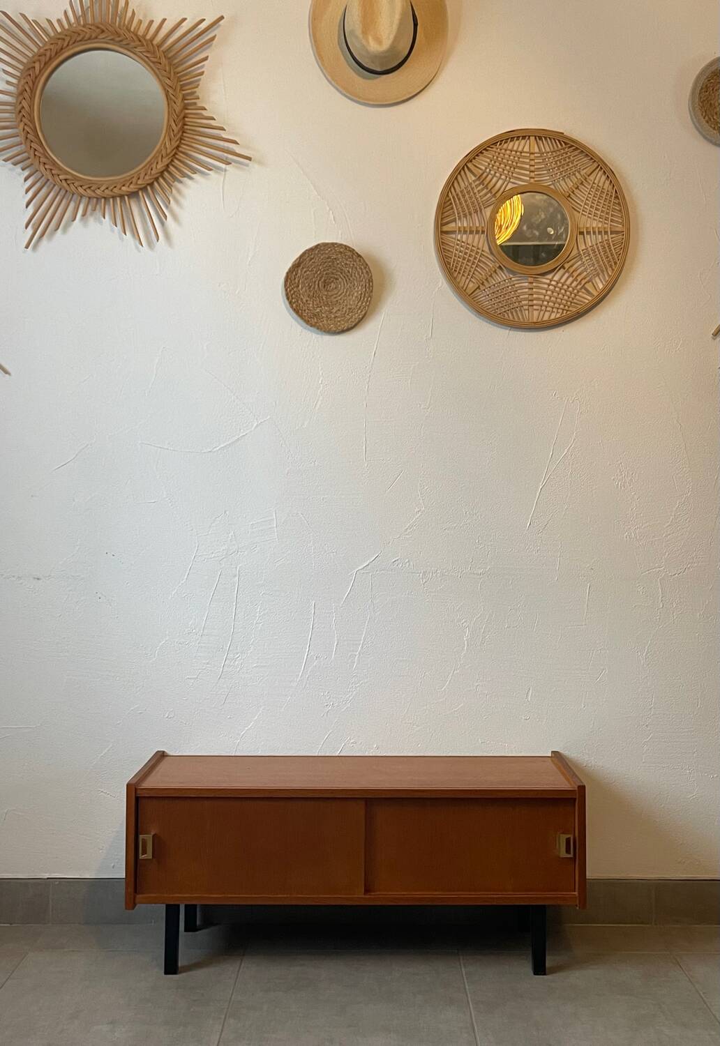 Enfilade / meuble télé vintage en chêne