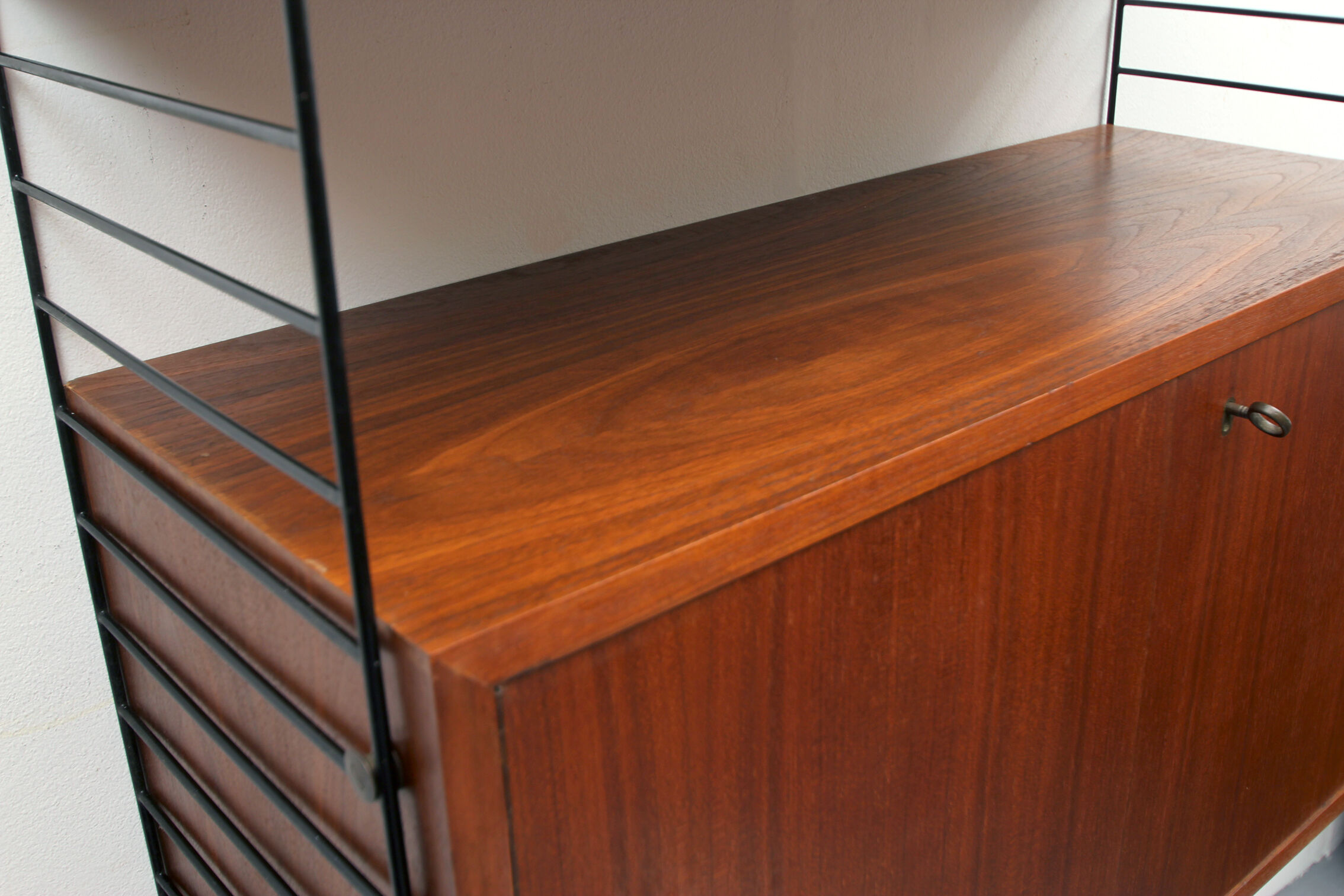 Wall unit in teak by Nisse Strinning