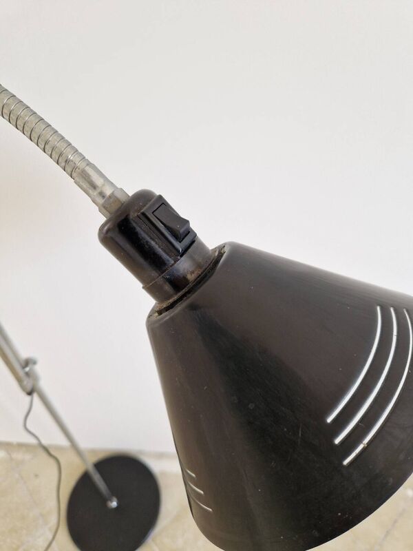 Lampe vintage sur pied marque Aluminor