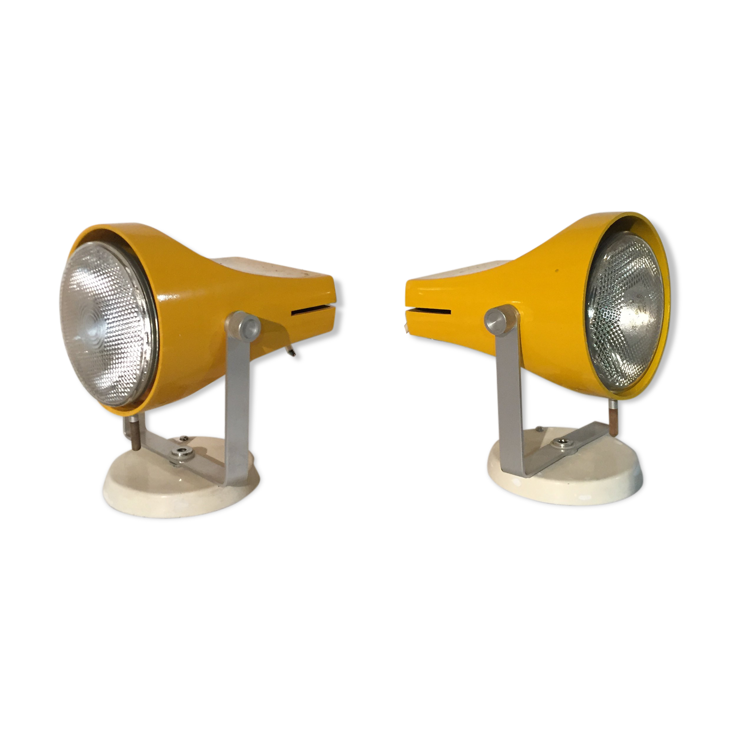 Pair of wall lamps F39, Etienne Fermigier, Disderot, 1960