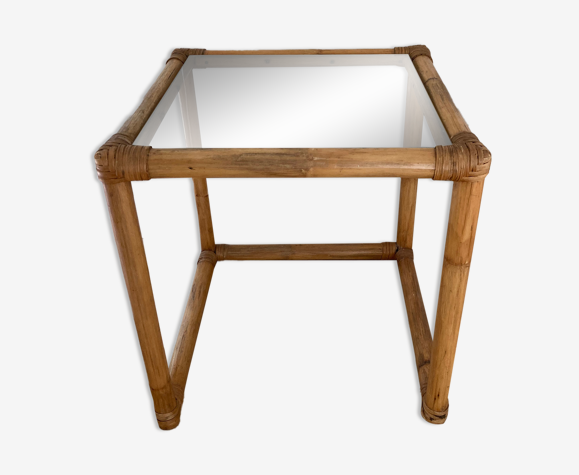 Table d’appoint rotin