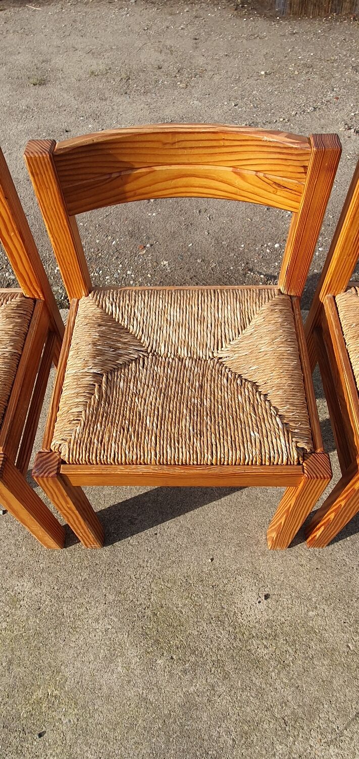 Set vintage pine dining table with 4 rush seat chairs Dutch design
