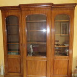 Mahogany English bookcase