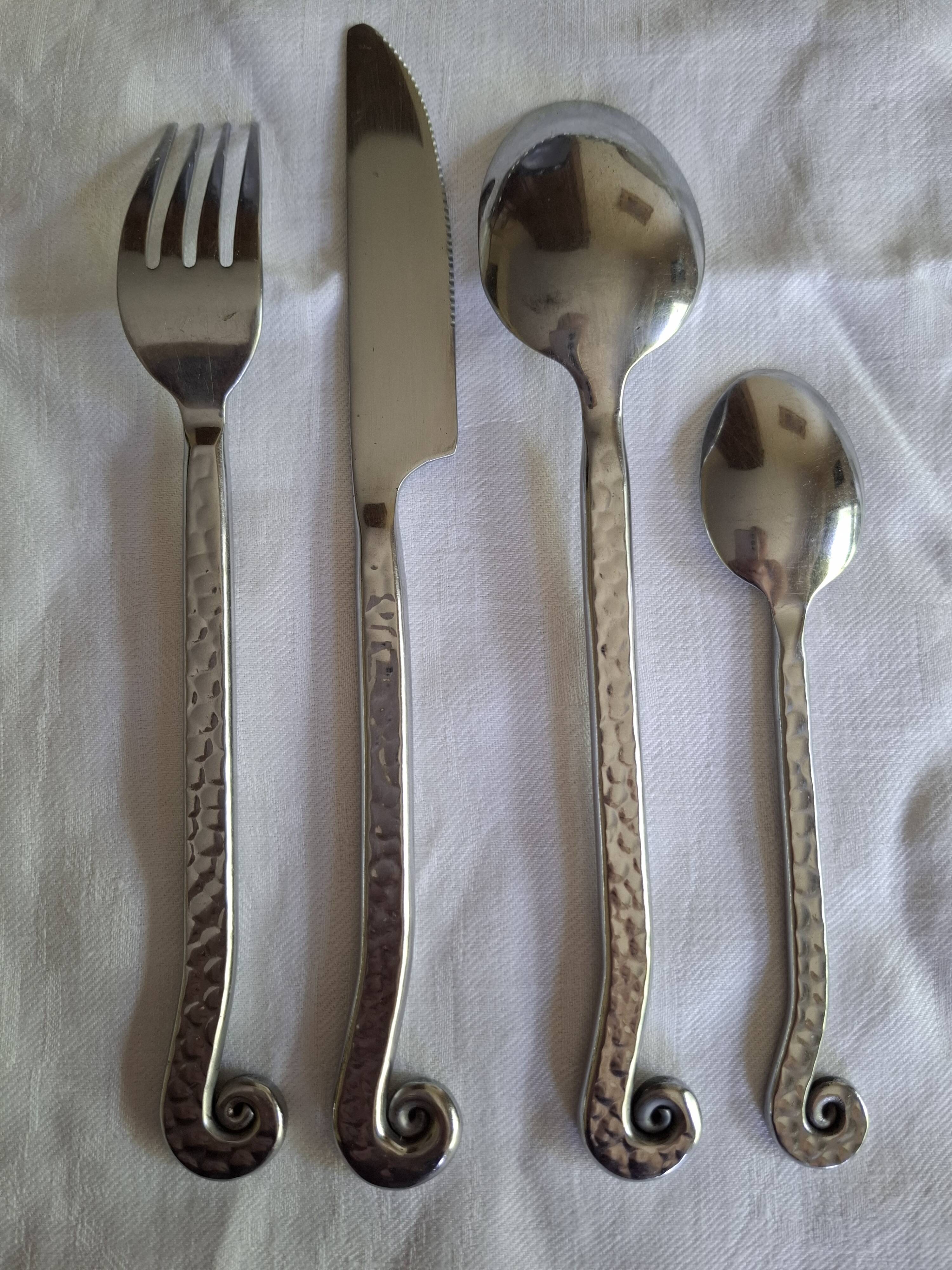 couverts 6 personnes vintage inox spirale martelé