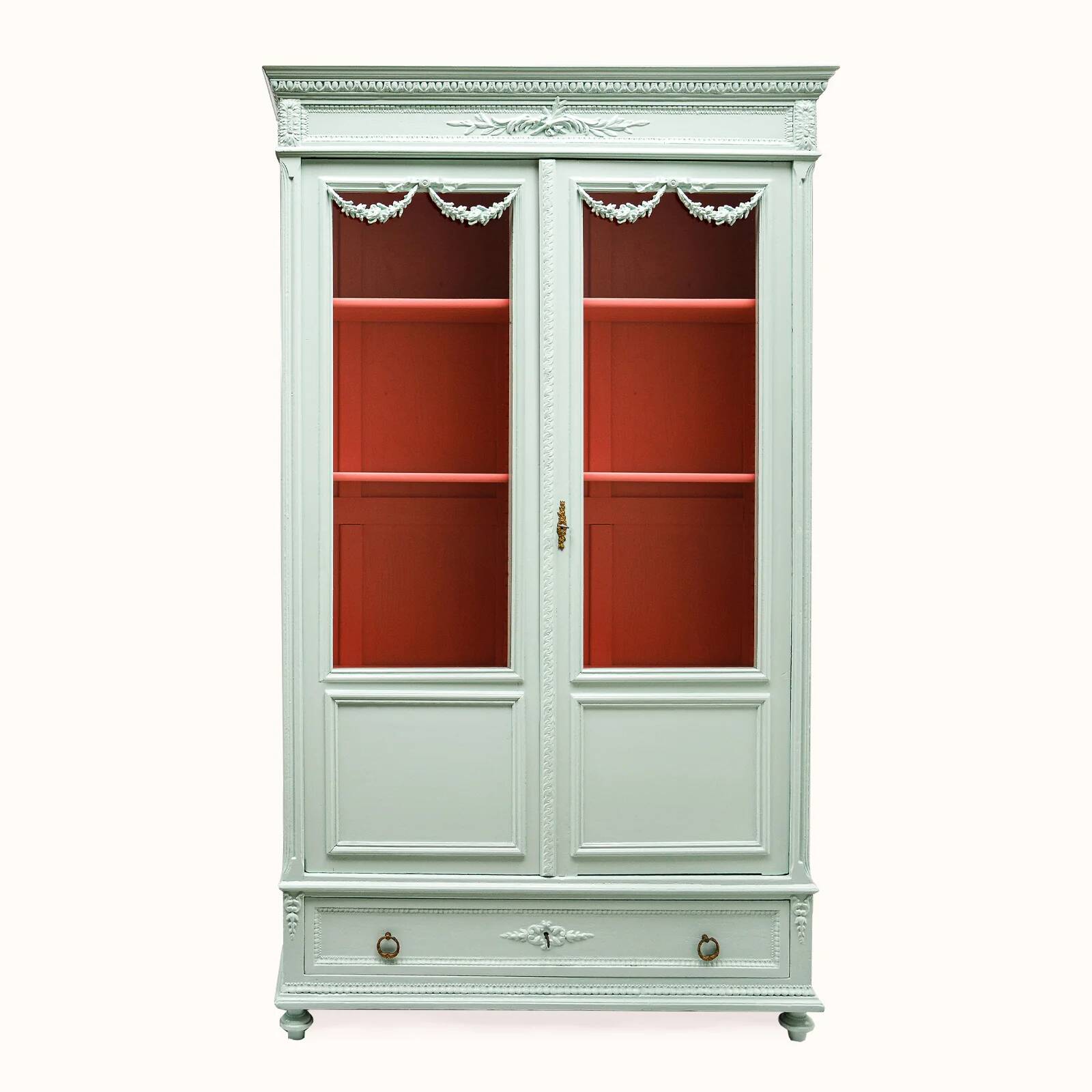 Vitrine à porte vitrée vert menthe de style Louis XVI