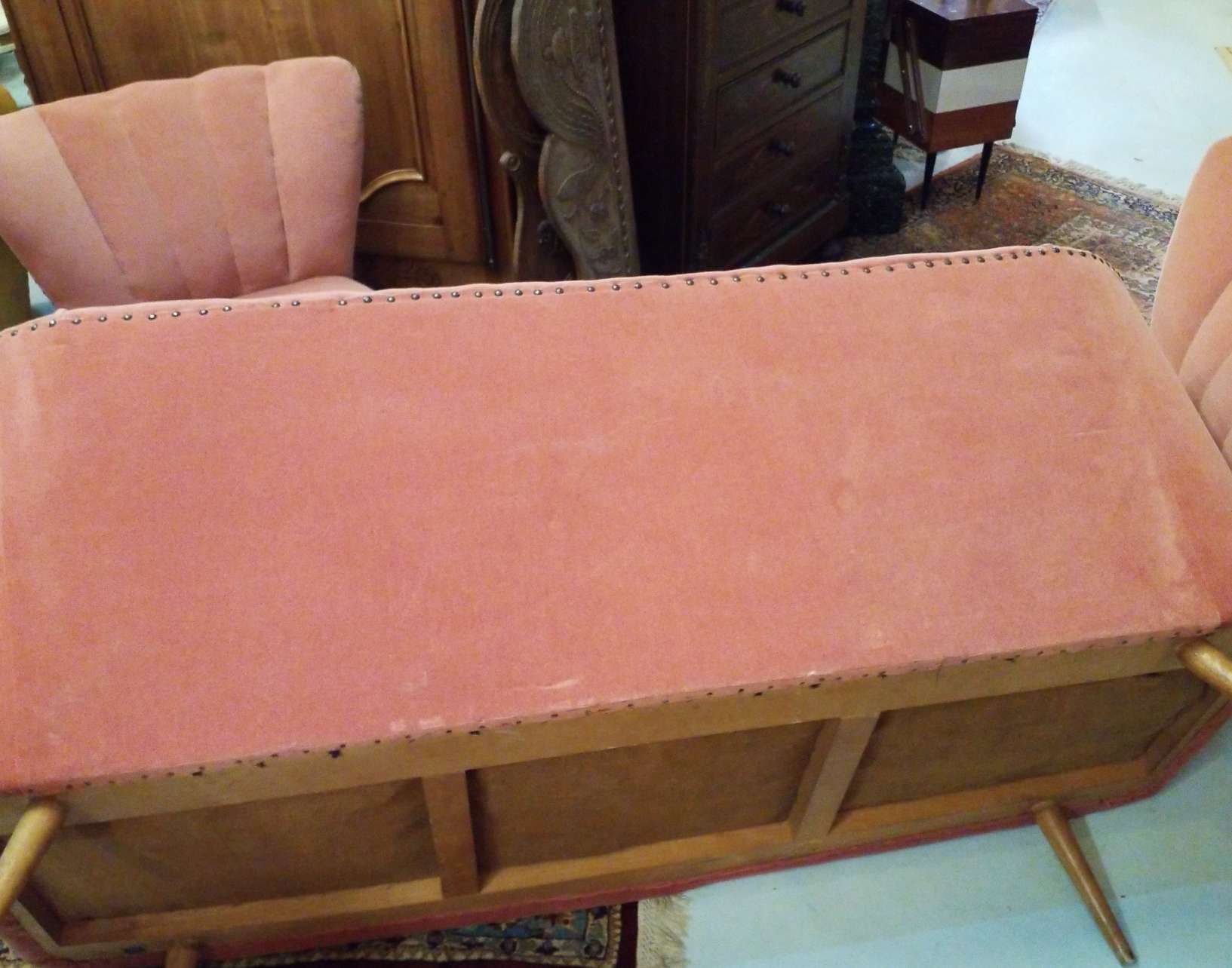 Three-room living room