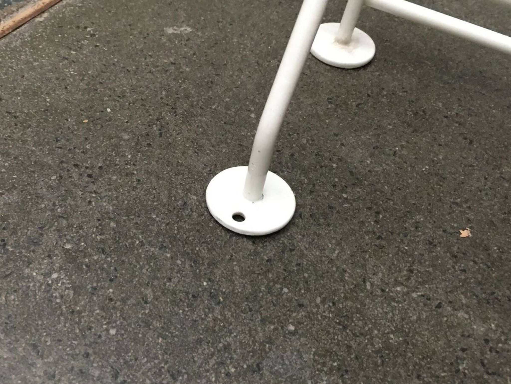 Mid-century modern minimalist metal coat rack from the 1960s.