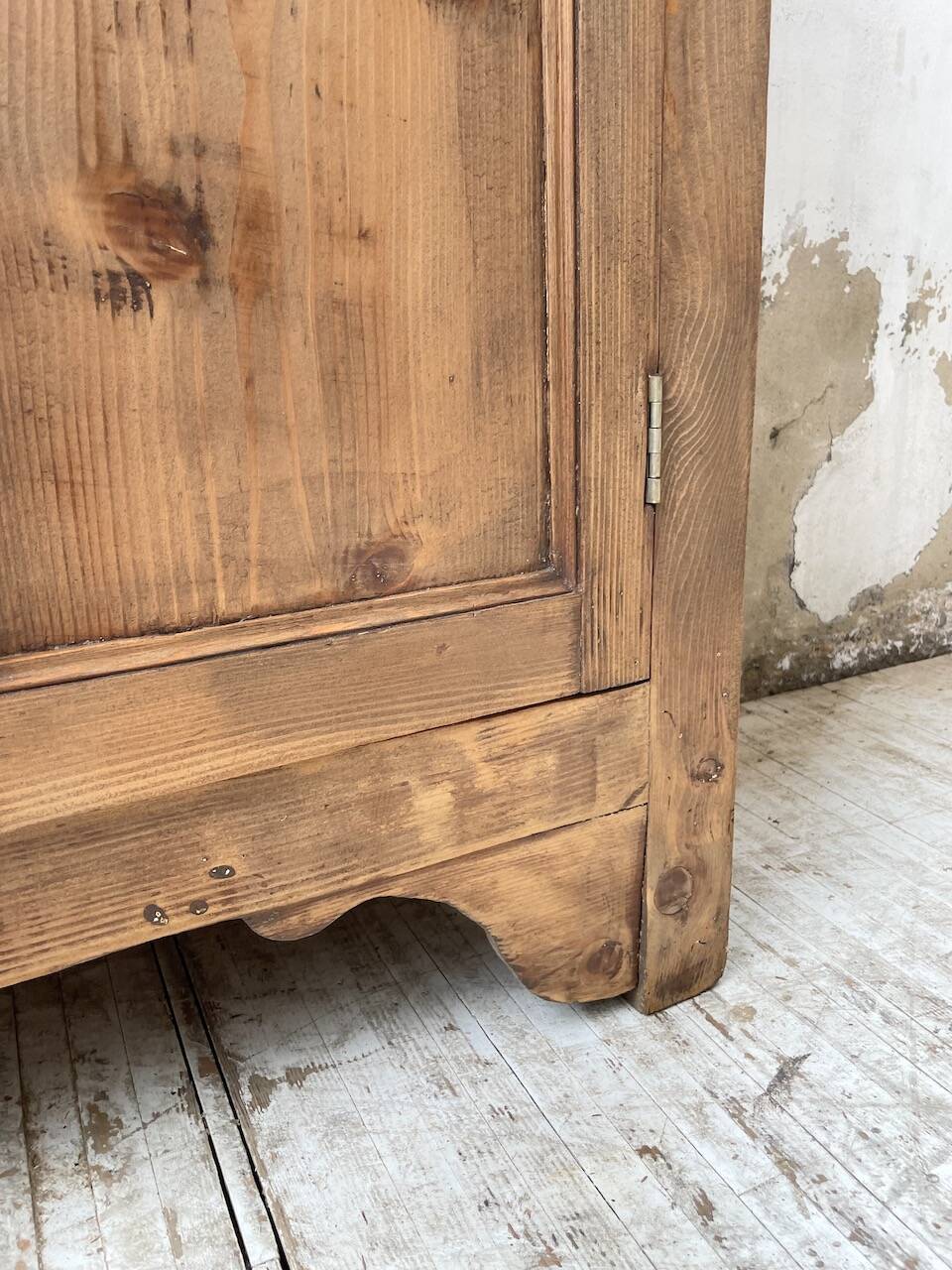 Pine jam maker