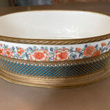 Porcelain planter with Japanese decoration, gilded brass base and rim, 20th century