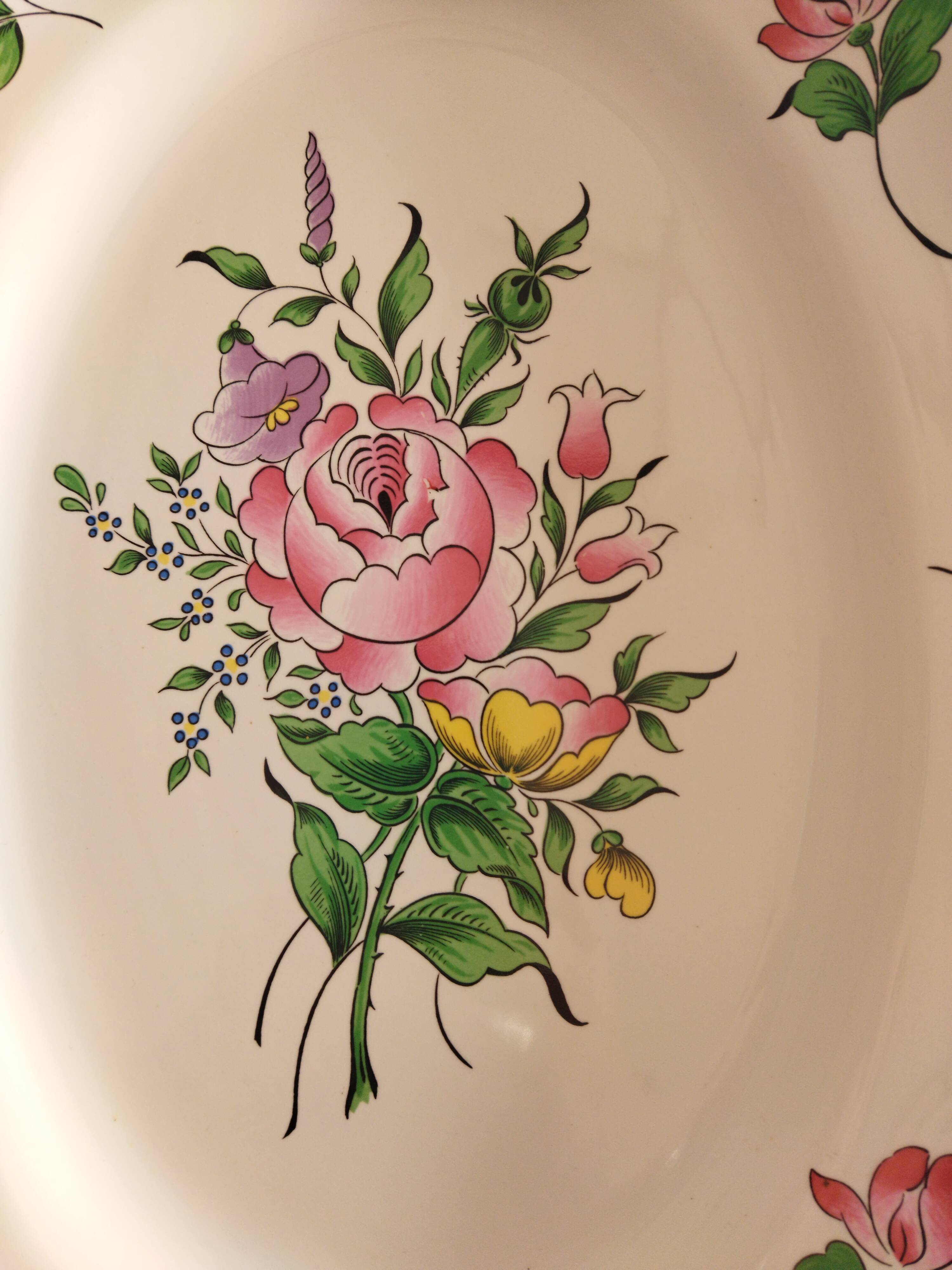 Oval dish, fine street lamp, KG Lunéville