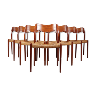 Ensemble de 8 chaises de salle à manger en teck du milieu du siècle, modèle 71 de Neils Moller