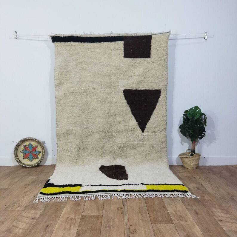 Berber Moroccan rug 240cm x 150cm