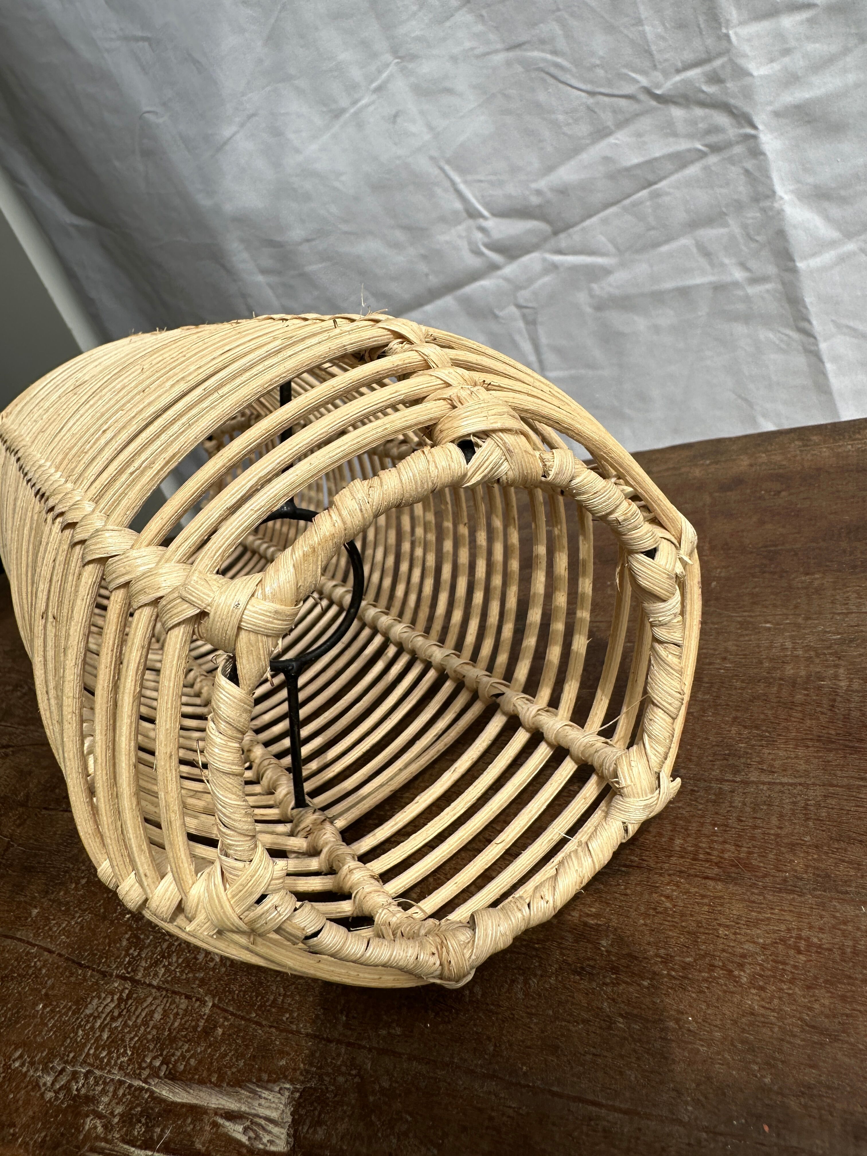 Small lantern-shaped rattan suspension H35 D15