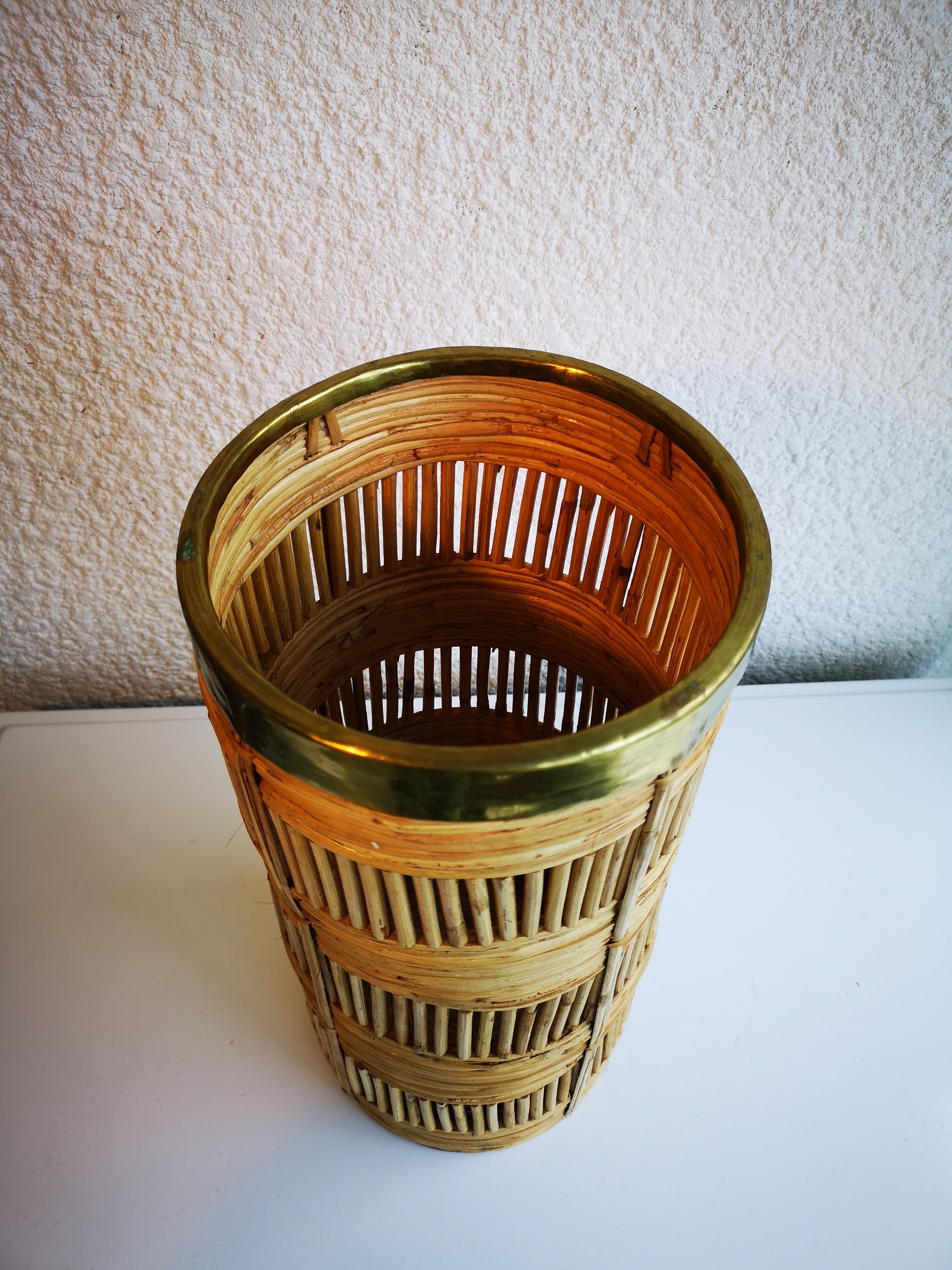 Rattan umbrella holder