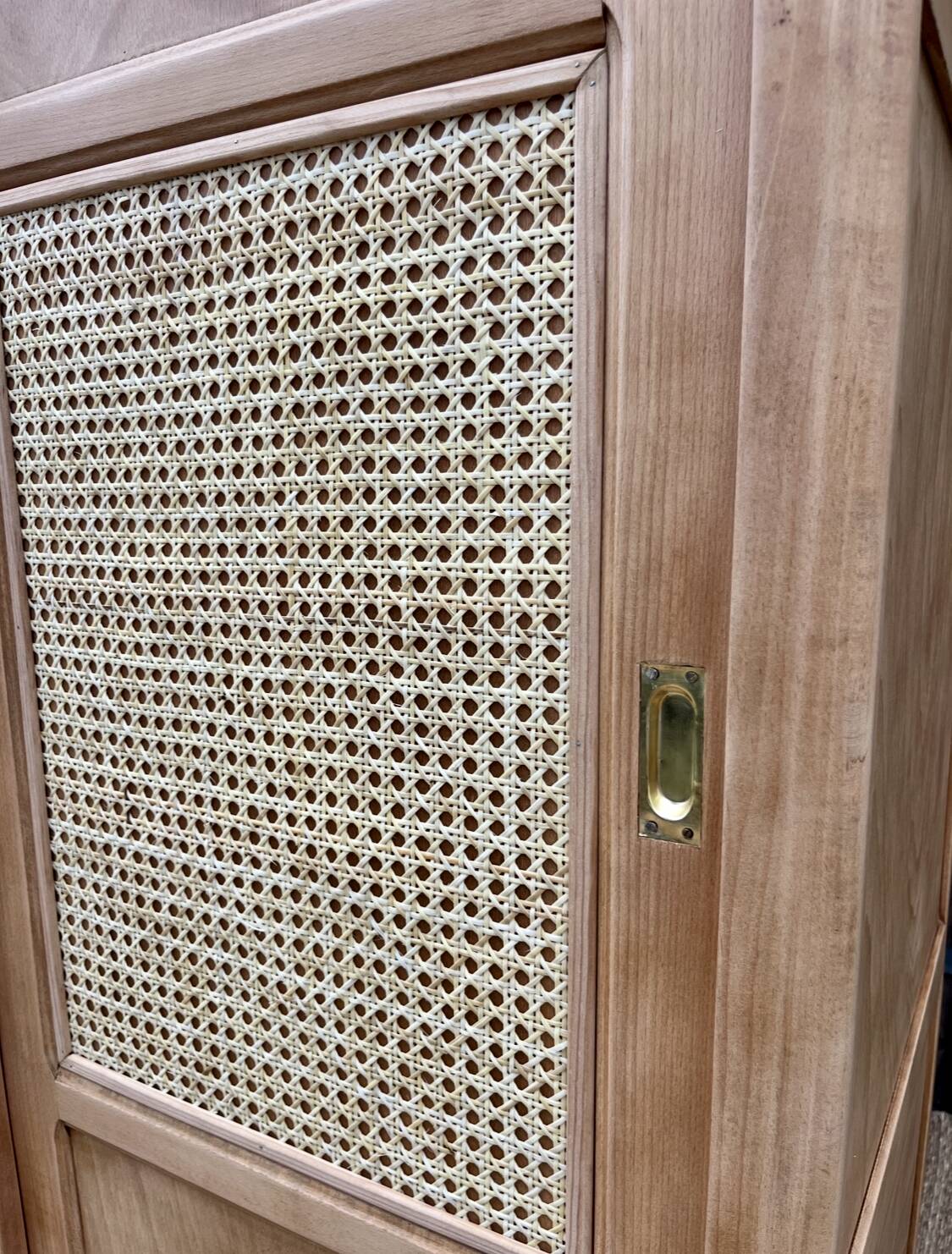 Sliding door wardrobe