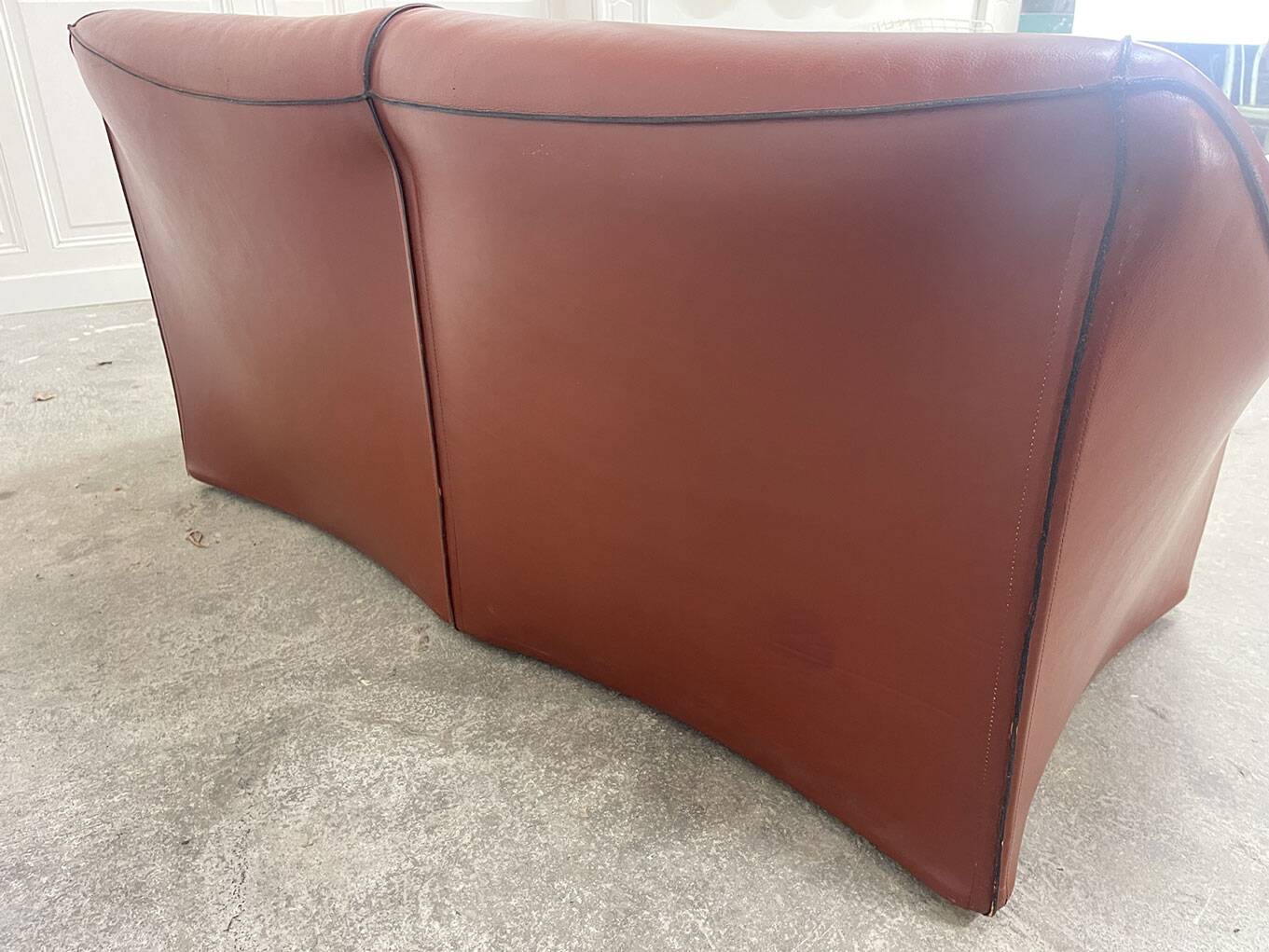 Vintage 685 “Tentazione” sofa by Mario Bellini