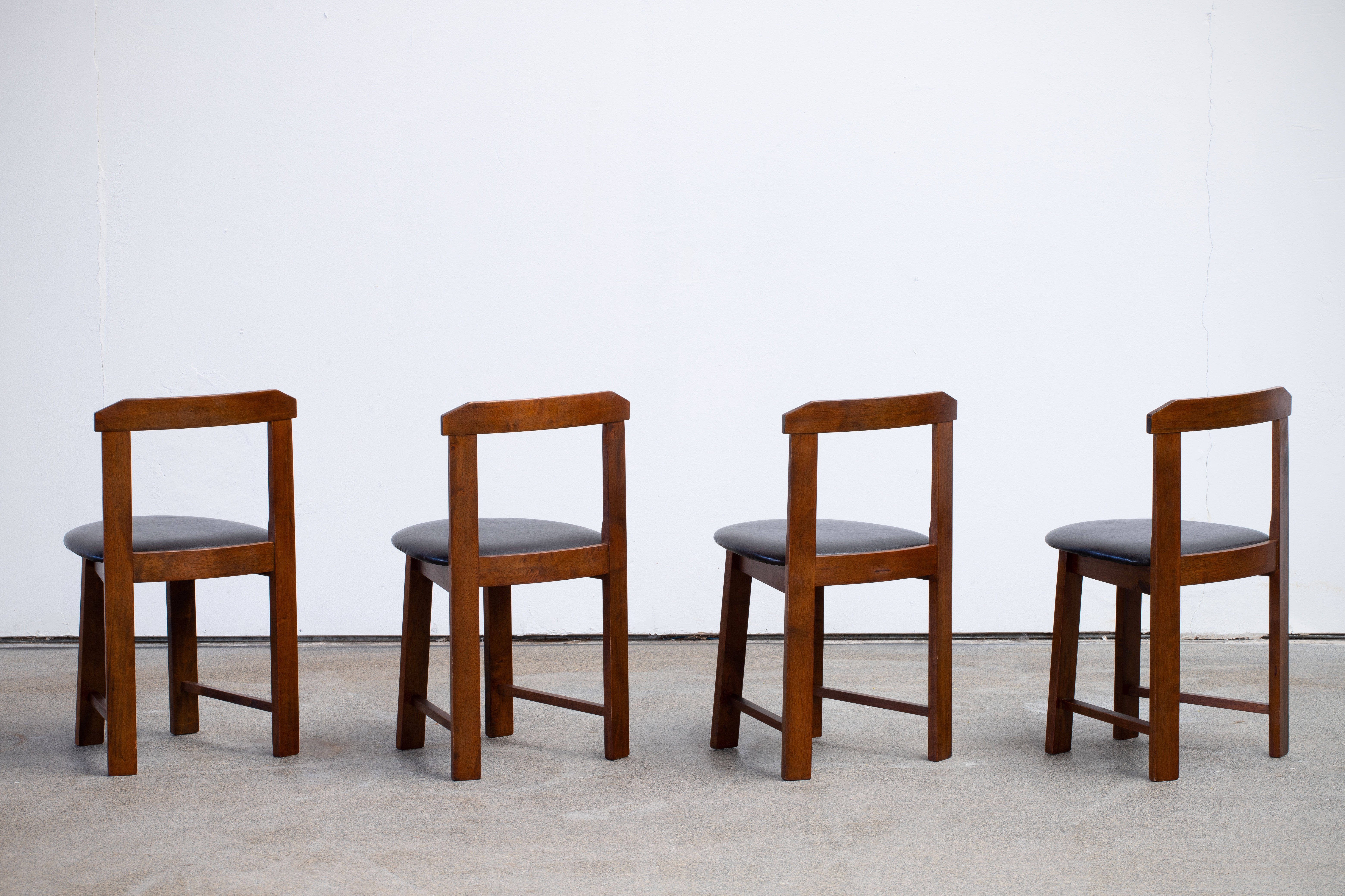 Table set and built-in chairs (x4) Vintage Scandinavian 1960