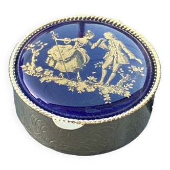 Golden pillbox round shape baroque scene